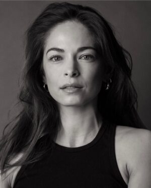 Kristin Kreuk Instagram - Listen. I don’t love getting my photo taken. Ask any friend I have ever had. Because of my job, I feel capable of getting photoshoots done. Efficiently and with minimal grumbling. That said, I haven’t had pictures taken of me commissioned by me since I was 18 (headshots). I realize now that part of why the self-commissioned process is challenging is that I have to look at all these pictures of myself and I struggle to not be super judge-y. But part of why it’s great(!) is that there is a much higher chance of getting shots that are more reflective of me. Kristine did that. I think. I mean. Who knows. I have no idea what external representation reflects me best. Ha. But! Kristine took many shots that reflect what I think best represents me. I’ve included two that she posted as they are lovely. I have also included one that hasn’t been touched up but makes me laugh (the 3rd image). The final image is not Kristine’s—it was taken by Marcus on the set of Burden of Truth and I feel it helps to complete the story. Anywho (apparently it’s “anyhoo” y’all)! I’m still picking pictures. But you all will see them as time passes. If you are in Vancouver and want some lovely shots of yourself— @theportraitsessions 

Pictures 1-3 taken by @theportraitsessions and 💄 by @beautyreawakened 

Edited to add: to the person who asked me about Lana’s book recommendation via a friend at Steel City Con: I think I have an answer!