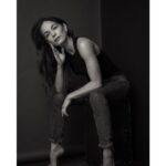 Kristin Kreuk Instagram - Listen. I don’t love getting my photo taken. Ask any friend I have ever had. Because of my job, I feel capable of getting photoshoots done. Efficiently and with minimal grumbling. That said, I haven’t had pictures taken of me commissioned by me since I was 18 (headshots). I realize now that part of why the self-commissioned process is challenging is that I have to look at all these pictures of myself and I struggle to not be super judge-y. But part of why it’s great(!) is that there is a much higher chance of getting shots that are more reflective of me. Kristine did that. I think. I mean. Who knows. I have no idea what external representation reflects me best. Ha. But! Kristine took many shots that reflect what I think best represents me. I’ve included two that she posted as they are lovely. I have also included one that hasn’t been touched up but makes me laugh (the 3rd image). The final image is not Kristine’s—it was taken by Marcus on the set of Burden of Truth and I feel it helps to complete the story. Anywho (apparently it’s “anyhoo” y’all)! I’m still picking pictures. But you all will see them as time passes. If you are in Vancouver and want some lovely shots of yourself— @theportraitsessions Pictures 1-3 taken by @theportraitsessions and 💄 by @beautyreawakened Edited to add: to the person who asked me about Lana’s book recommendation via a friend at Steel City Con: I think I have an answer!