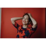 Kristin Kreuk Instagram - Listen. I don’t love getting my photo taken. Ask any friend I have ever had. Because of my job, I feel capable of getting photoshoots done. Efficiently and with minimal grumbling. That said, I haven’t had pictures taken of me commissioned by me since I was 18 (headshots). I realize now that part of why the self-commissioned process is challenging is that I have to look at all these pictures of myself and I struggle to not be super judge-y. But part of why it’s great(!) is that there is a much higher chance of getting shots that are more reflective of me. Kristine did that. I think. I mean. Who knows. I have no idea what external representation reflects me best. Ha. But! Kristine took many shots that reflect what I think best represents me. I’ve included two that she posted as they are lovely. I have also included one that hasn’t been touched up but makes me laugh (the 3rd image). The final image is not Kristine’s—it was taken by Marcus on the set of Burden of Truth and I feel it helps to complete the story. Anywho (apparently it’s “anyhoo” y’all)! I’m still picking pictures. But you all will see them as time passes. If you are in Vancouver and want some lovely shots of yourself— @theportraitsessions Pictures 1-3 taken by @theportraitsessions and 💄 by @beautyreawakened Edited to add: to the person who asked me about Lana’s book recommendation via a friend at Steel City Con: I think I have an answer!