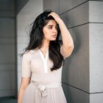 Krithi Shetty Instagram - When the light hits the highlight ✨ #casualstyle #goodskinday • M&H @angelinajoseph @kamaldeepss Photographer @prathameshbhosale09 @khichakmotionpictures