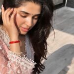 Krithi Shetty Instagram - Life’s better when you’re sunkissed ☀️✨🥰 Don’t forget your spf #summer #sun #positivity #spreadlove 📸 @mahajanyukta