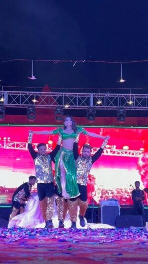 Kriti verma Instagram - Pratapgarh….i love u 2 ❤️🧿🥰🫰🫶🏻
Sooooo proud to have performed live in front f more than a lakh ppl ♥️♥️ and specially sharing the stage with renowned artists from our country like Govinda ji, JD mehandi , Divyansh Verma🙏 My performance was scheduled for 20 min but the love/demand  from ppl made me perform for more than an hour ..and trust me if time limit was nt an issue,  i would have continued performing…bcz i love my ppl ♥️🧿🫰 Koi na Pratapgarh..next time ♥️♥️♥️see u soon 🫶🏻
📸- @pratapgarhvlogz @arjun.photography.rj35 

#kriti #kritiverma #grateful #blessed #event #stage #bigboss #roadies #mtv #colors #jaimatadi 🙏🧿