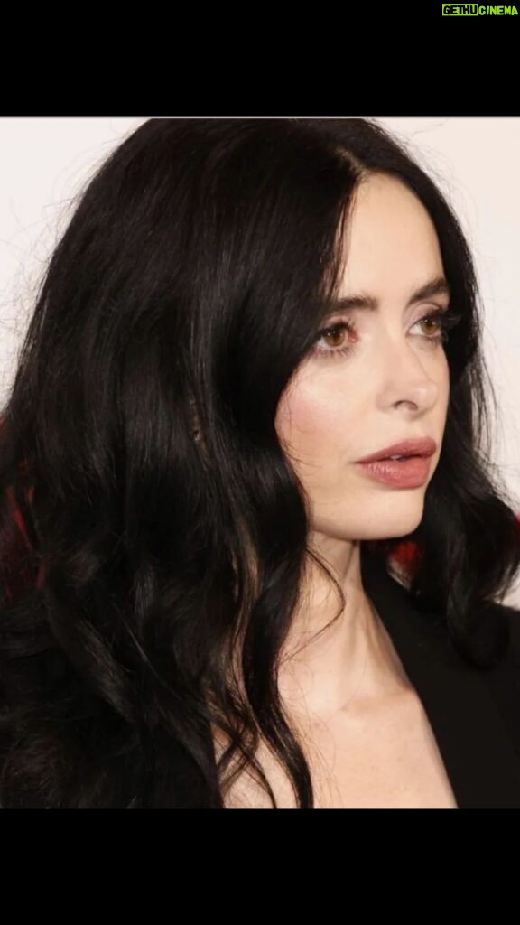 Krysten Ritter Instagram - 🖤🖤🖤