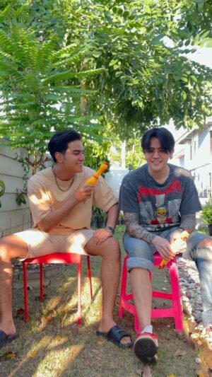 Kunatip Pinpradub Instagram - สรุปเจ็บไม่เจ็บนะ @toast_aukkarat