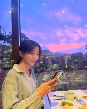 Kwon So-hyun Instagram - 태어나게 해주셔서 감사합니다💕
부모님 사랑해요 💗💜

생일1탄 💕
#happykkwonssoday