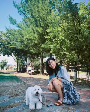Kwon So-hyun Instagram - 요즘 뭔가 기운이 좋아 🍀🌿🌱☘️💚
