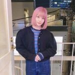 Kyary Pamyu Pamyu Instagram – Bettie納めでした！
今年はピンクヘアーたくさんしたな〜！
山本さんいつも髪の毛をスペシャルにしてくれてありぐとうございます！来年は何色にしようかな〜♡