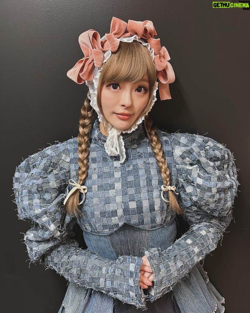 Kyary Pamyu Pamyu Instagram - 👖👖👖👖👖🎀