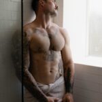 Kyle Krieger Instagram – come say hi — more on onlyfans 🚿💦 and a new spooky short film available tomorrow 👀💀