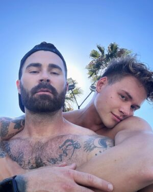 Kyle Krieger Instagram - my September goons ❤️👬 stories —> grid