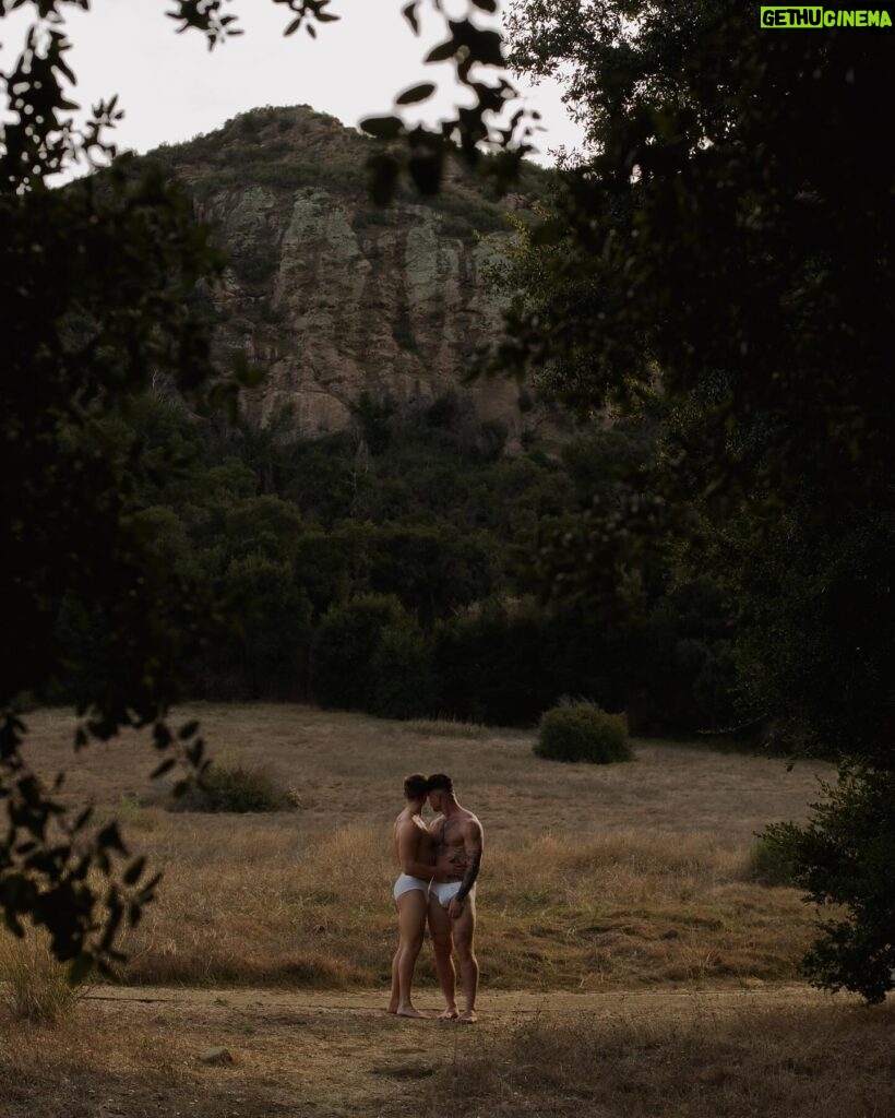 Kyle Krieger Instagram - A late afternoon in Malibu — model @spaceymasey_ wearing @wearcreo photos & design by the talented @grantlegan