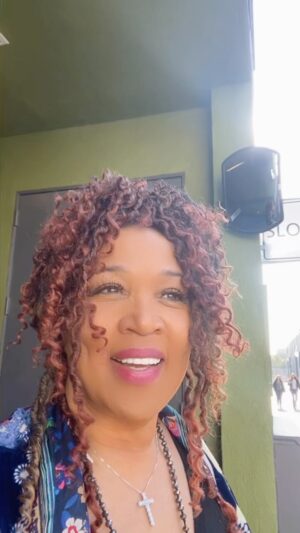 Kym Whitley Instagram - Trouble doesn’t last always… This is for whoever needs it for whoever is struggling with staying in a job or not, whoever is struggling with continuing with their dreams, for whoever feels like it’s just too much to go on or go through… This is for you! Let your haters become your congratulators …keep on pushing towards the dream. God got you.!!!!

Auntie Kym🫶🏽✨