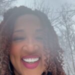 Kym Whitley Instagram - Made it to DC!! Snow!! Two shows tonight two shows tomorrow at the @dccomedyloft ..Last night was one of the funniest nights in a long time. Thank you @theandrelavelle and @alyciacooper2023