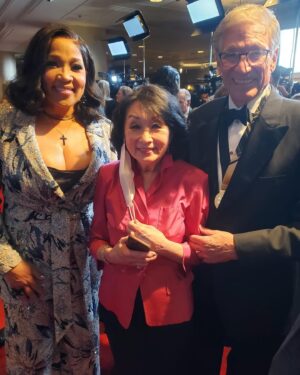 Kym Whitley Instagram - Had a fantastic time at the Emmy’s with @thebaytheseries !! Saw my bestie @sherrieshepherd and so many of my good friends!! Thank you for having me present @televisionacad see yall next year !! 🫶🏽✨
Thank you to the best glam squad @deedee_kelly @flutterdesigns @angiehairstyles