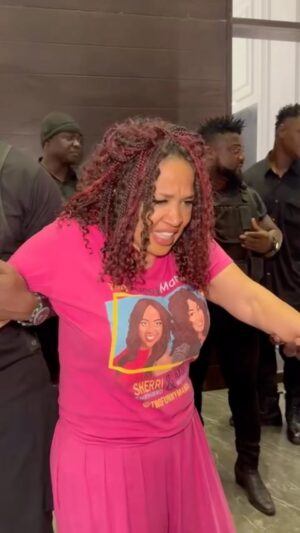 Kym Whitley Instagram - Dallas, Texas!! I’m trying to get to yall!! I done made it to Ghana and they don’t want me to leave!! Me and @sherrieshepherd January 12th! I gotta stop partying so hard! Majestic Theatre! See you soon! Get your tickets sherrishowtv.com. Thank you @benbella_browwn  for those nice arms!! Lol