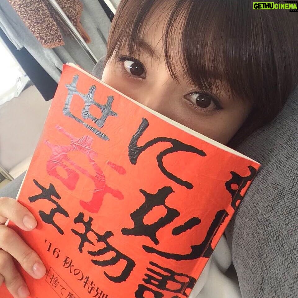 Kyoko Fukada Instagram - 「世にも奇妙な物語'16 秋の特別編 『捨て魔の女』」に出演させて頂きました🕶よにきみょ？よにきも？きもではないけど「世にきも」って私は言ってしまう...違いますね🤐💦 #世にも奇妙な物語 #10月8日放送📺 #kyokofukada