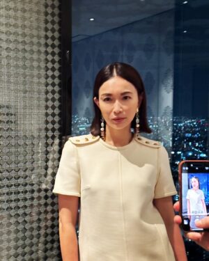 Kyoko Hasegawa Instagram - 🤗
@louisvuitton 
#louisvuitton#ゴチになります#日テレ