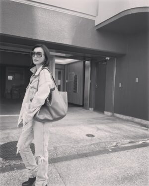 Kyoko Hasegawa Instagram - 暖かかった週末☺️
#YSL#サンローラン