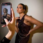 Kyra Santoro Instagram - Don’t scroll by without saying hi 💜 #grammys2023 thank you @naeemkhannyc for making me look so groovy✨