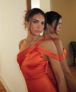 Kyra Santoro Instagram - I couldn’t decide which one was my favorite 🫠🧡 playing dress up with @ladypipa