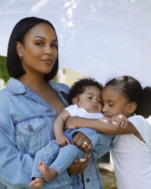 LaToya Forever Instagram - Blue jean babies 👖🌤️

#blacklove #blackfamily #blackfamilygoals #blackfamilylove #familyphotos #blackkids #blackcouplesgoals #blackcouples #levis #levis501 #liveinlevis #levisjeans  @levis
