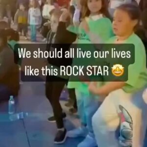 La Toya Jackson Instagram - So cute! Minding her own business, dancing like nobody’s watching!!!
#SaturdayFeeling #instagood #dance #Fun ##kids #life #smile
