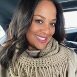 Laila Ali Instagram - Hey! ✨🌟💫Sending you positive vibes. FYI, I have one more Giveaway to do for my Boxing Fans. I got caught up with a bunch of happenings that I didn’t expect. But I promise it’s coming. 🤗
