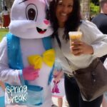 Laila Ali Instagram - 🏝️Spring Break in Bermuda~We enjoyed staying at @PrincessBermuda. Indulged in tasty meals at the hotel eateries and coffee shop. The fresh caught fish was sooo appreciated. Especially enjoyed dining on the spectacularly clear water at 1609 @happeningsattheprincess Fun to see the Bermuda Gombey performance and the Easter Bunny as we walked through the lobby… and all the shops! #HamiltonPrincess #LailaAliLifestyle