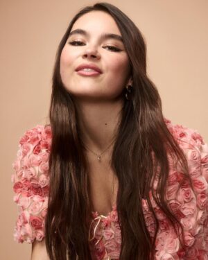 Landry Bender Instagram - 