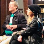 Lara Fabian Instagram - Tu as bercé mon enfance , ne sachant pas que quelques années plus tard ,je poserais mes valises sur cette terre où tu as fait naître tellement de beauté … j’ai eu l’immense chance de partager quelques moments magiques avec toi ,repose en paix merveilleux Petit Roi , Monsieur Ferland 🤍