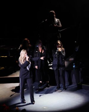 Lara Fabian Instagram - About yesterday 🙏🏼#Je T’aime Tour