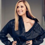 Lara Fabian Instagram - J’ai encore tellement de choses à partager avec vous 🖤…Le meilleur est toujours à venir …