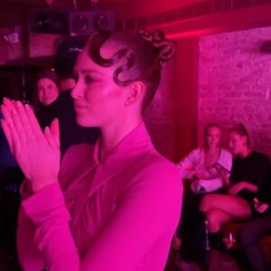Larsen Thompson Instagram - the year of new beginnings🫶🏼
your value and gift to this world is uniquely yours and I’m so excited to step into this new year with joy & excitement for what lies ahead! I love you all so much and I’m thankful we have each other💖
Happy New Year, let’s go 2024!!!