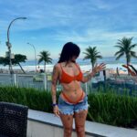 Lary Bottino Instagram - 40 graus