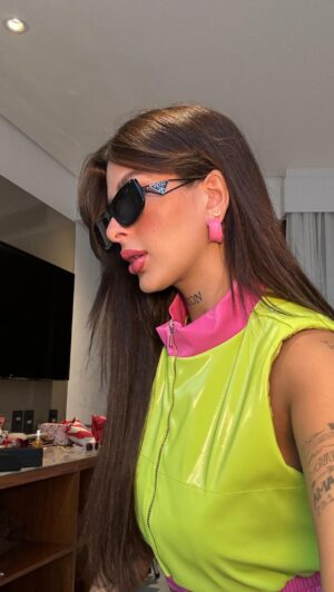 Lary Bottino Instagram - @tiktokbrasil day. 😮‍💨