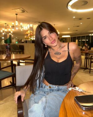 Lary Bottino Instagram - dumpzin RJ 🌞🌞🌞