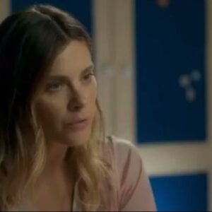 Laryssa Ayres Instagram - Hoje não é dia de #tbt por aqui, mas foi dia de separar algumas cenas, e entre elas encontrei essas de O Sétimo Guardião 📺🎬 tem alguém aqui que seja da época da Diana? Deu muita saudade disso tudo <3
2018/19 🌬️ #karatê #osetimoguardiao
