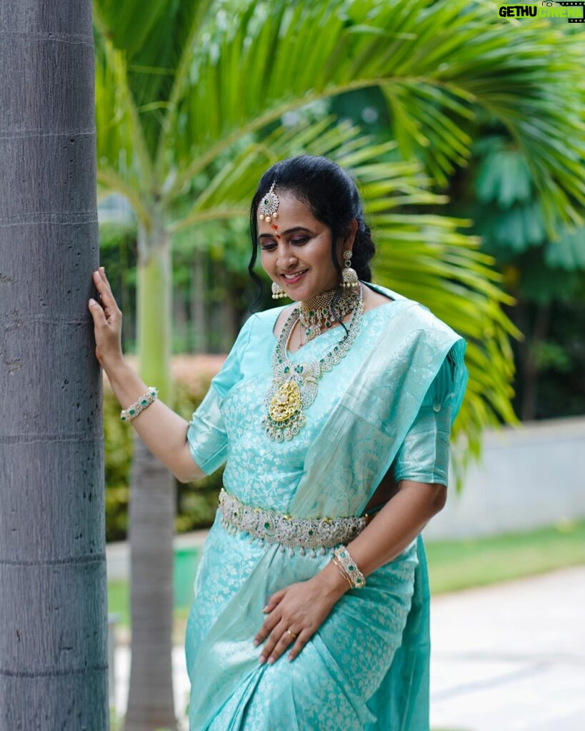 Lasya Manjunath Instagram - “A happy marriage is a long conversation which always seems too short.”❤️🥰🤗 📸: @happy_portraits_photography Jewellery : @emmadi_silver_jewellery_hyd