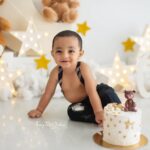 Lasya Manjunath Instagram - Cake smash 💥 7/03/23 Beautiful clicks 📸 @tinytotsstudio Cake 🎂 : @manubakersdelight_ #1stbirthday #1stbirthdaycake #1stbirthdayphotoshoot