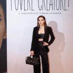 Laura Chiatti Instagram - #poverecreature . Un film bellissimo … che guardi con il cuore , e senti con gli occhi… intenso , profondo , pungente . Come riconoscersi nel mondo partendo dall’innocenza della nostra anima , toccando il peccato , la sottomissione , attraversando il dolore , fino a scoprire la parte più vera di noi stessi .