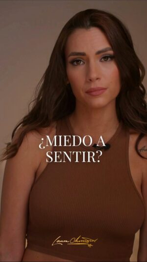 Laura Chimaras Instagram - ¿Miedo a sentir?

Poema #25 

#poemacorto #poema #poeta #chimaraslaura