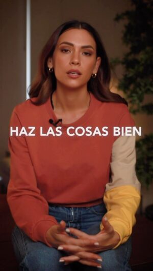 Laura Chimaras Instagram - Uno debe hacer las cosas bien, sin joder a otra persona.

Yo entiendo que “bien” para cada una de las personas tiene un significado diferente o personal. Pero, me refiero a no ser mediocre cuando quieres lograr algo, o simplemente sentirte mejor contigo.

¿Alguna vez fuiste mediocre en algún trabajo? ¿En algún momento te dio flojera hacer las cosas bien porque, quizás, lleva un poco más de trabajo?

Los leo☕️

#reflexión #chimaraslaura