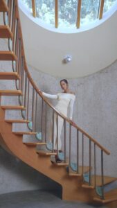 Laura Harrier Instagram - It’s official! Expressive Elegance is the biggest trend this winter – and actress @lauraharrier is the embodiment of it. We caught up with the style icon to discuss just what Expressive Elegance means to her. Global Brand Director: @sarah.spiteri VP of Creative: @awiley_creative Executive Director, Entertainment: @jbake21 Director of Production: @rockman_productions Photographer: @shanemccauley Stylist: @daniellegoldberg Set Designer: @dolcetto Director / DP: James Ollard @amusementproductions.la Camera Assistant: Nate Cuboi Sound Mixer: Jason Faster Video Editor: Tony Brown Hair Stylist: @maneaddicts / @hairinel Makeup Artist: @thewallgroup / @danadelaney Manicurist: @forwardartists / @natalieminervanails #Livingetc #ExpressiveElegance