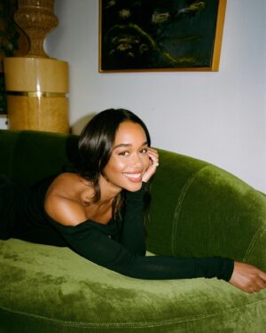 Laura Harrier Instagram - my current go to- @hourglasscosmetics shape and sculpt lip liner in candid and phantom volumizing glossy balm in wish #hourglasspartner