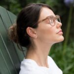 Laura Neiva Instagram - A coleção exclusiva da cápsula Ralph Eyewear para o Brasil vai muito além de um simples acessório de moda. Descubra a sofisticação e a exclusividade que vão além do que se vê. 💫 @opticenterotica #Ralph #RalphEyewear #Publi