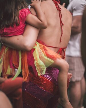Laura Neiva Instagram - Festa de aniversário da monstrinha Maria !!!!!