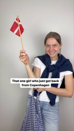 Laura Ramoso Instagram - She’s just a cool Scandi girlie 🇩🇰
.
.
.
.
.
#copenhagen #copenhagen🇩🇰 #denmark #denmark🇩🇰 #københavn #danmark #copenhagenlife #scandi #scandinavia #scandinaviandesign #kobenhavn #danish #danishdesign #vacation #holiday #tourist #americantourist #northamerica #americansabroad #usamemes #cultureclash #satire #pov #midtwenties #discover #tourism