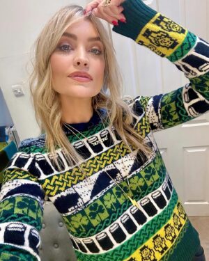 Laura Whitmore Thumbnail -  Likes - Most Liked Instagram Photos
