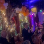Laura Whitmore Instagram - Gorgeous night last night raising funds for @childrenwithcanceruk at the Ultimate Christmas Quiz! We won the quiz and had a sing song ( I couldn’t help but get involved for Fairytale of New York) beautiful night with beautiful souls 🧡 Though highlight definitely @robbrydon singing wannabe to the Goldfinger tune! Thanks to everyone who supported a great charity x
