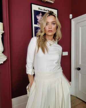 Laura Whitmore Instagram - Thanks @_bsme  @edward_enninful @gideonspanier for a lovely afternoon and I didn’t spill anything on myself! 
Full look @leem_global pearls @viviennewestwood @aspinaloflondon @miumiu - also the ABSOLUTE cheek of me posting this when I’ve just about survived two kids parties in opposite sides of London where stuff WAS spilled and now in my pjs with a top knot and face cream!
#whatwhitmorewore 📸  @davidcotterproductions